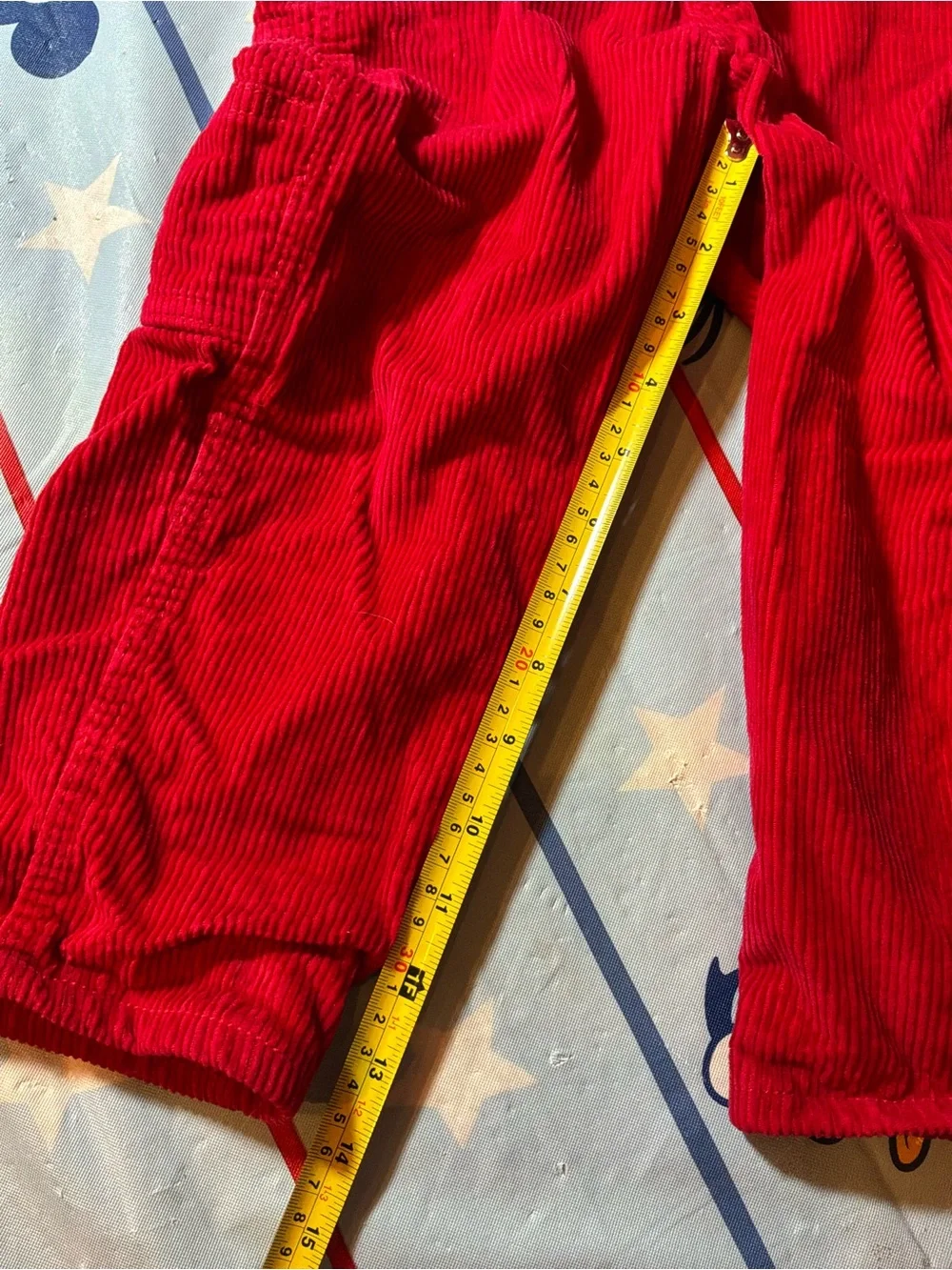 Oshkosh b’gosh overalls corduroy red size 4t